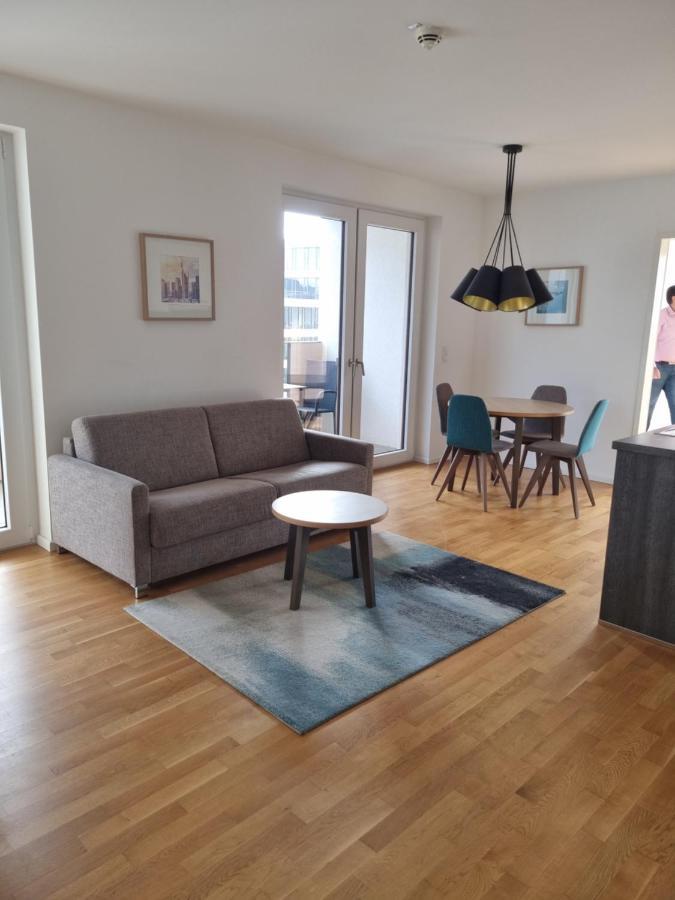 باد هومبرغ فور دير هوه Livingroom Bad Homburg Boardinghouse المظهر الخارجي الصورة