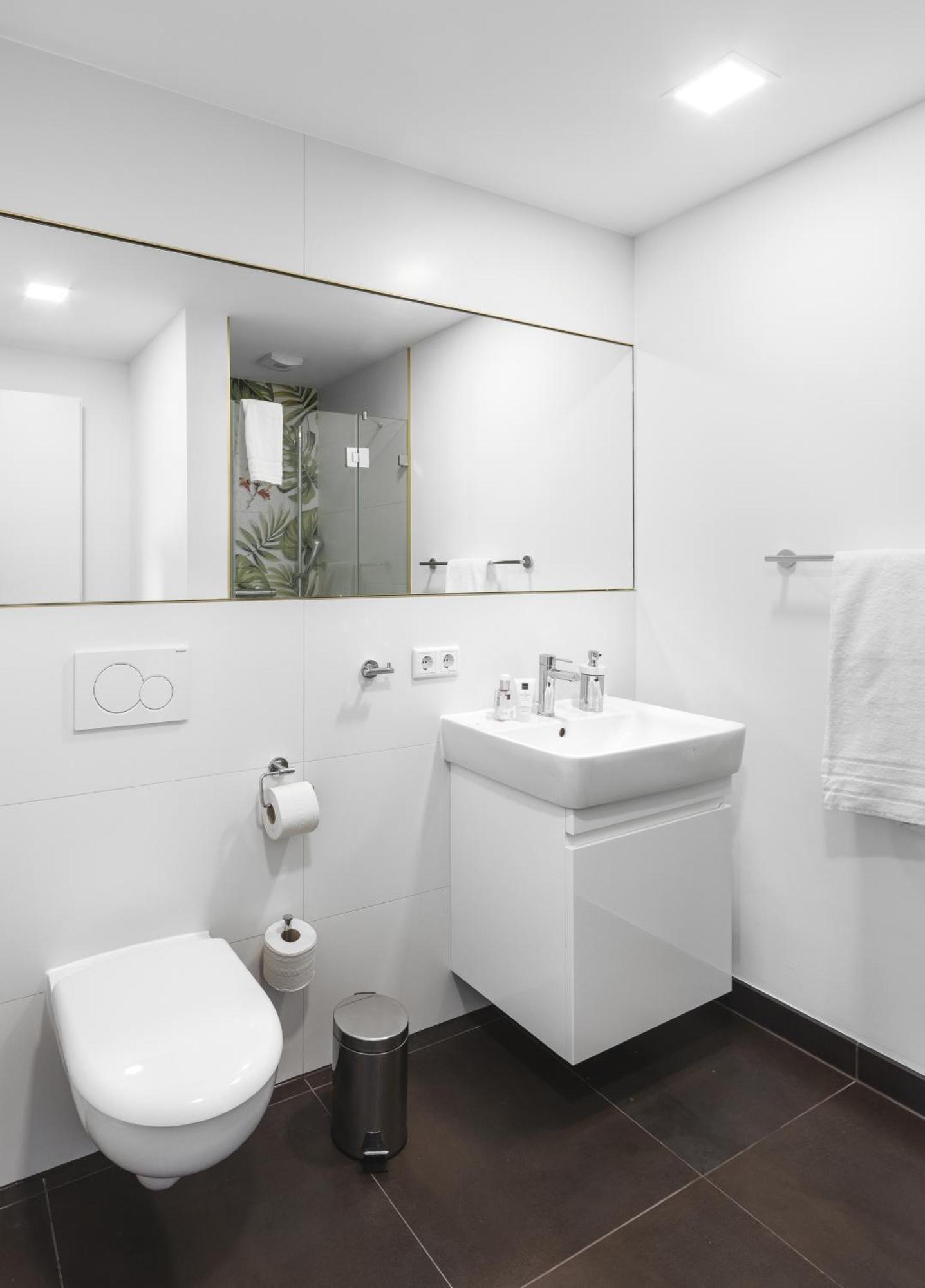 باد هومبرغ فور دير هوه Livingroom Bad Homburg Boardinghouse المظهر الخارجي الصورة